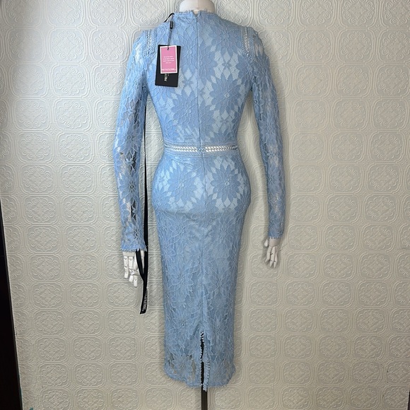 PrettyLittleThing | Dusty Blue Long Sleeve Lace Bodycon Dress - Picture 10 of 17